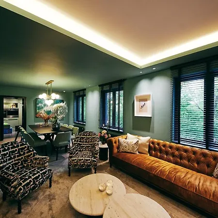 La Garconniere Genval Bed and Breakfast