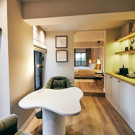 Bed and Breakfast La Garconniere Genval